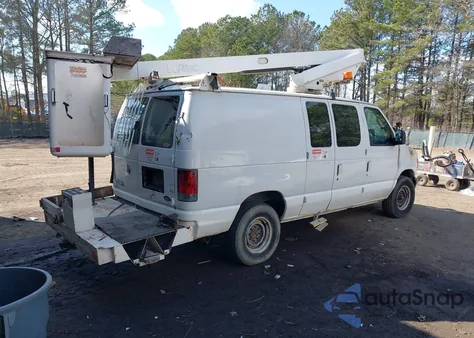2005 Ford Econoline Commercial/Recreational from USA, damaged, VIN 1FTSE34L85HB28060